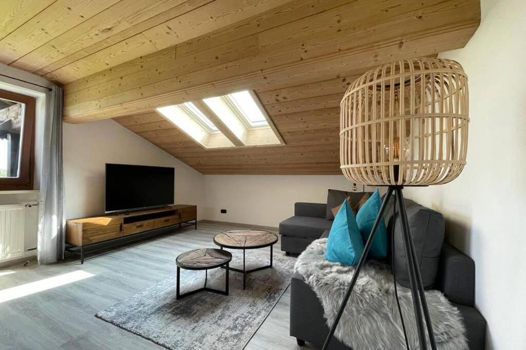 [Kontaktlos] Penthouse mit Bergblick by stayFritz Bad Wiessee Exteriér fotografie